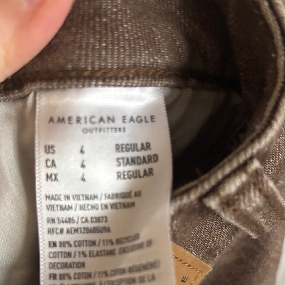 American Eagle Brown Jeans - Picture 5 of 5